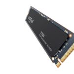 Crucial T700 Gen5 NVME M.2 SSD 2280 2TB PCI-Express 5.0 x4 TLC NAND2 Internal Solid State Drive (SSD) CT2000T700SSD3